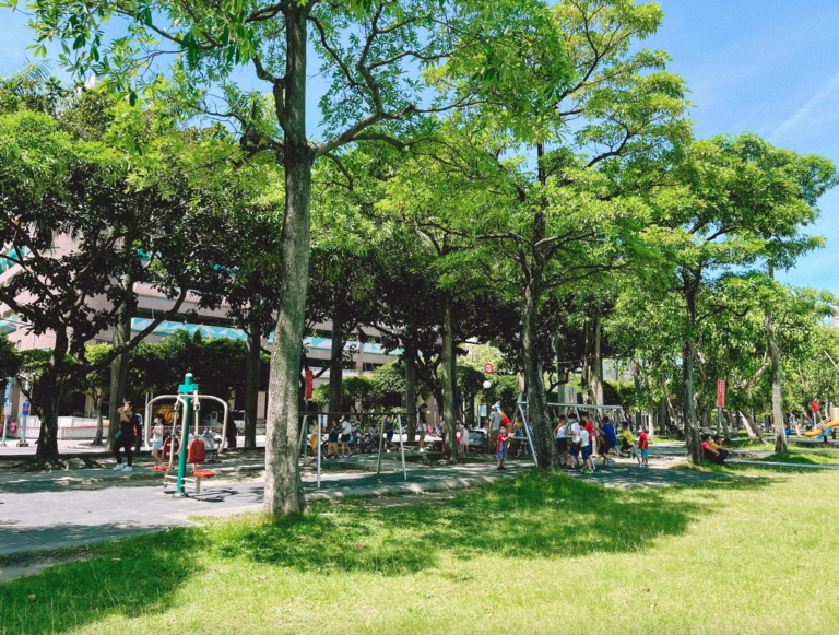 公共R不動産 | 日本でも取り入れたい、台湾の公園における「日陰」のデザイン