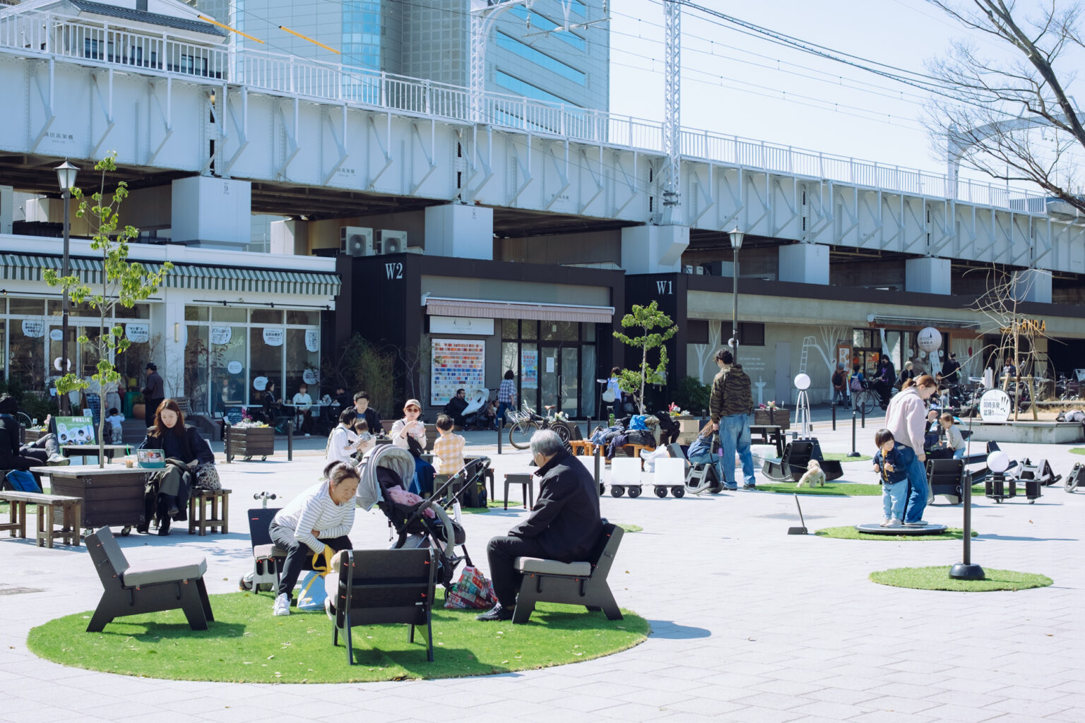 「使い方の数だけ、都市が豊かになる」PUBLICWAREが実装する新しい公共空間